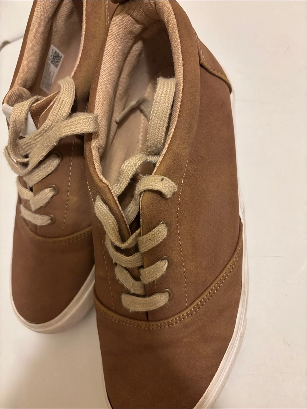Toms casual low